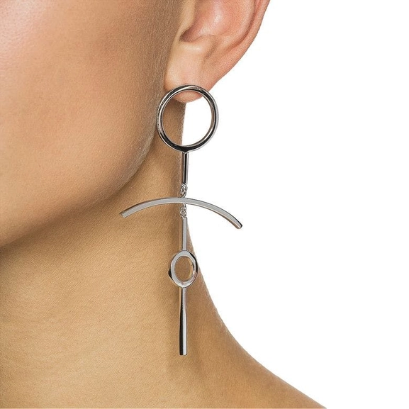 Feminine Earrings - Efva Attling - Suuri valikoima & ilmainen lahjapaketointi - Nordicspectra.fi