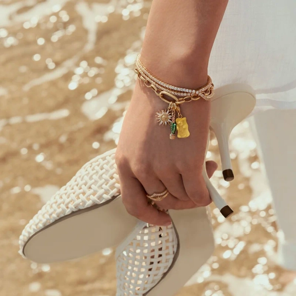 5 mm bred och 22 mm hög