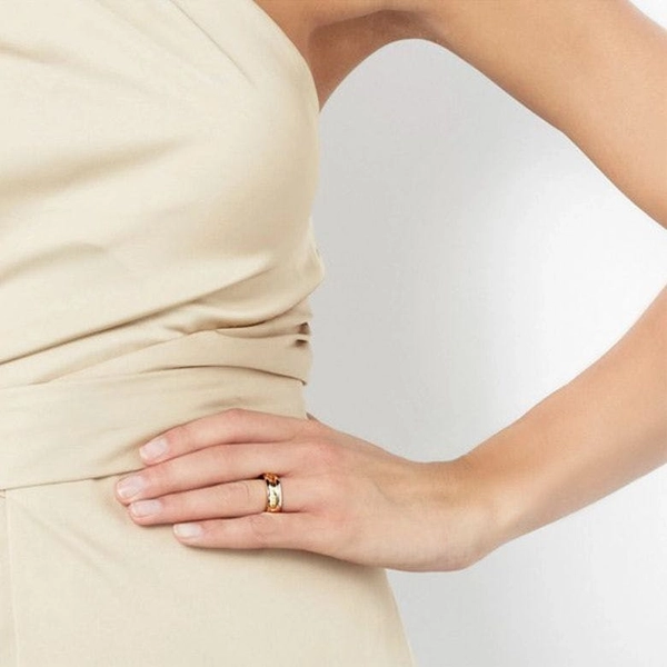 Now Or Never Ring Gold - Efva Attling ringar - Snabb frakt & paketinslagning - Nordicspectra.se