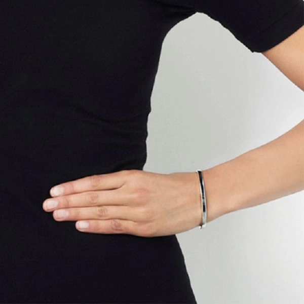 The Cuff - Efva Attling - Suuri valikoima & ilmainen lahjapaketointi - Nordicspectra.fi