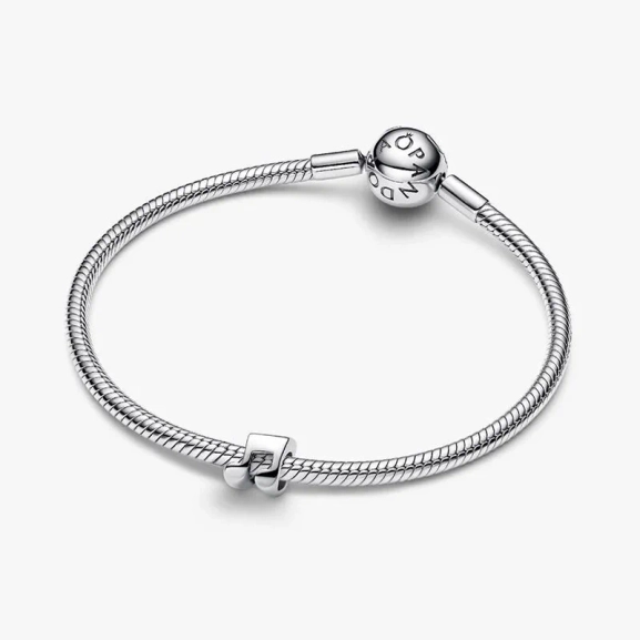 die ihrem Stil einen Hauch von Glamour verleihen möchten.