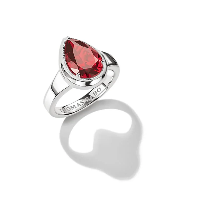 Thomas Sabo – Röd Droppform Elyndra Ring