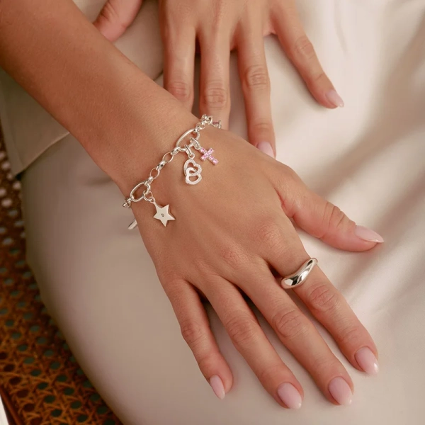 från Thomas Sabos Charm Club Connect-kollektion.