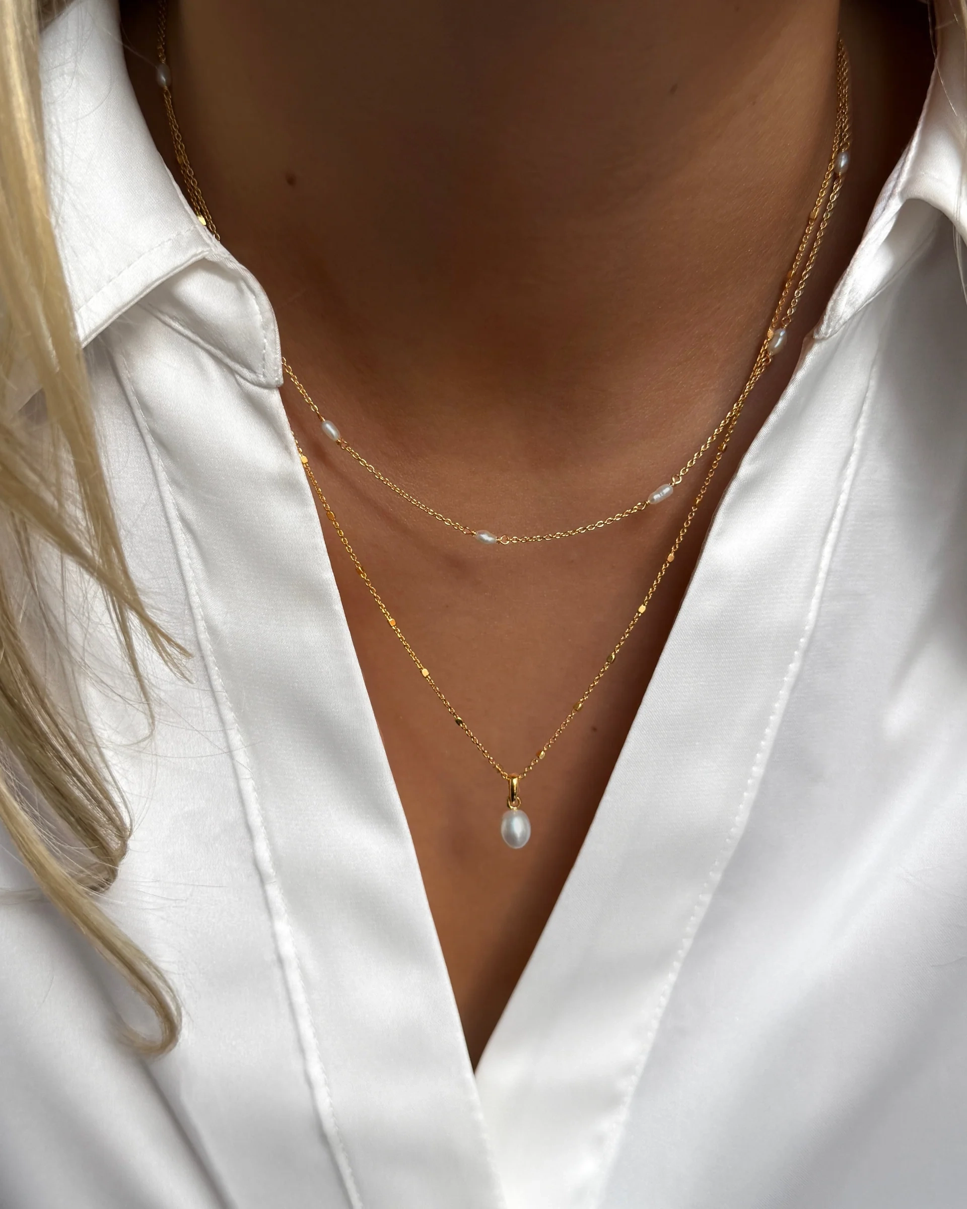 Treasure_Multi_Pearl_Necklace_Gold_Treasure_Singel_Pearl_Necklace_Gold