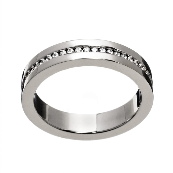 Josefin Ring Steel - Edblad - Snabb frakt & paketinslagning - Nordicspectra.se