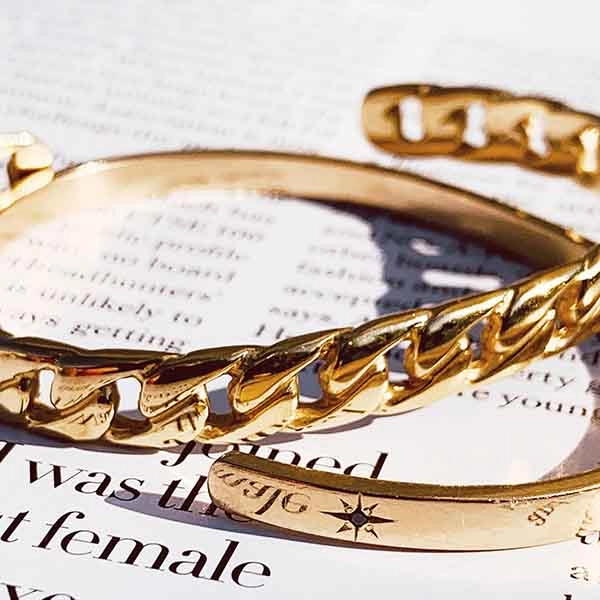 18K Gold Bangle BLK Diamond - Emma Israelsson - Snabb frakt & paketinslagning - Nordicspectra.se