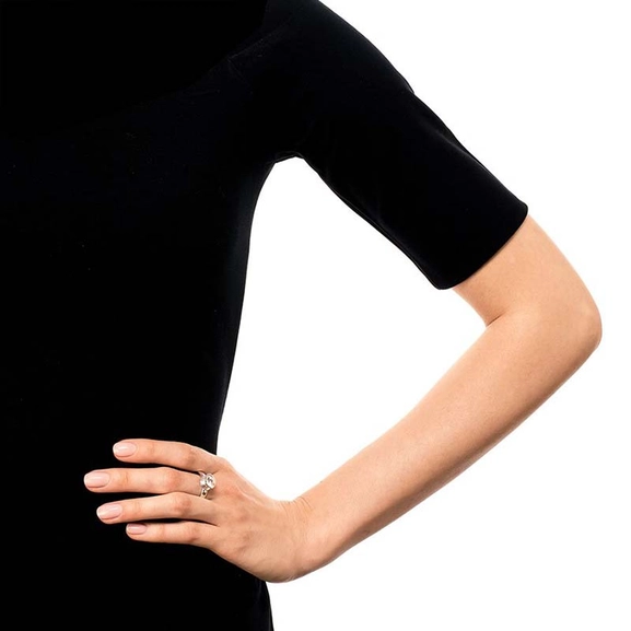 Älskad Sormus - Carolina Gynning - Suuri valikoima & ilmainen lahjapaketointi - Nordicspectra.fi