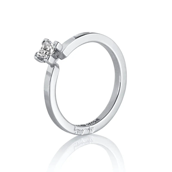 Solo Star Ring White Gold - Efva Attling - Vigsel- & Förlovningsringar