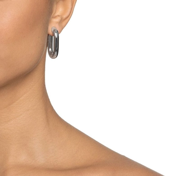Chunky Hoops - Efva Attling örhängen - Snabb frakt & paketinslagning - Nordicspectra.se