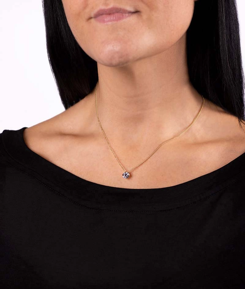 IDA Kort Halsband Guld - Astrid & Agnes - Snabb frakt & paketinslagning - Nordicspectra.se