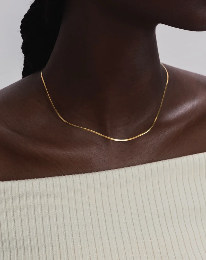 Herringbone Necklace Gold - Syster P - Snabb leverans & Gratis paketinslagning - Nordic Spectra