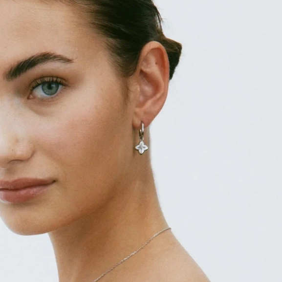 modell Scala Hoops i rostfritt stål