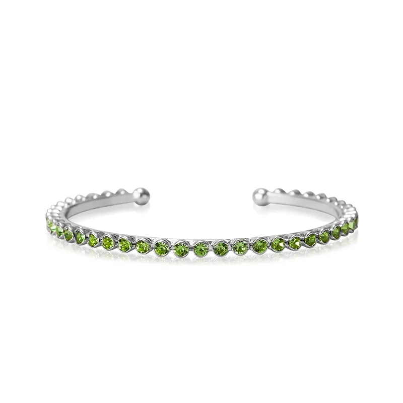 Caroline Svedbom – Siri Bangle Rhodium Peridot