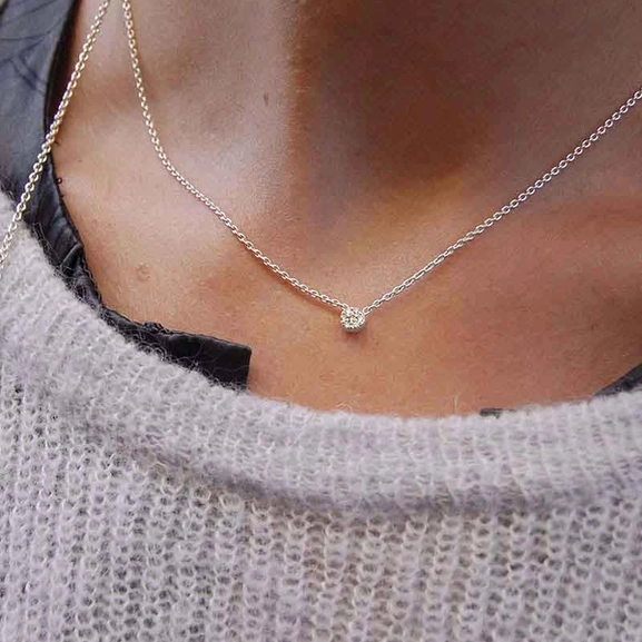 Diamond Sky Single Necklace - Drakenberg Sjölin Halsband - Snabb frakt & paketinslagning - Nordicspectra.se