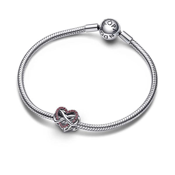 Family Infinity Red Heart Berlock - PANDORA - Snabb frakt & paketinslagning - Nordicspectra.se