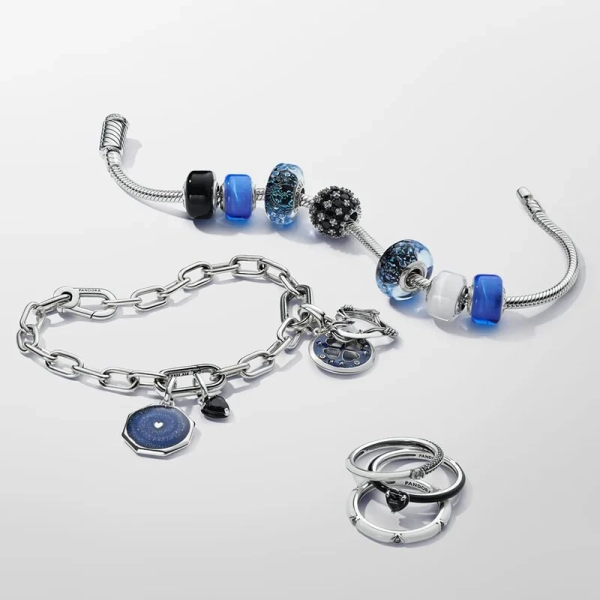 Pandora ME Medaljongberlock med Lyckoamulett - PANDORA - Snabb leverans & paketinslagning - Nordic Spectra