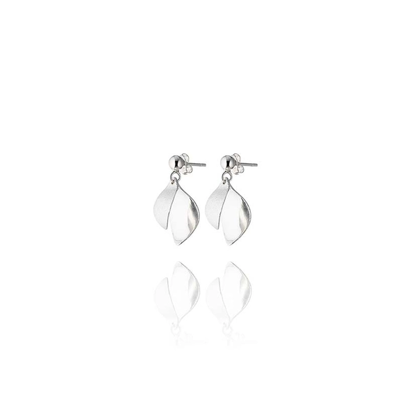 Blossom Small Studs - Drakenberg Sjölin Örhängen - Snabb frakt & paketinslagning - Nordicspectra.se