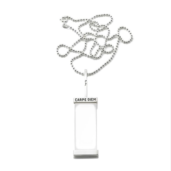 Carpe Diem Monocle - Efva Attling halsband - Snabb frakt & paketinslagning - Nordicspectra.se
