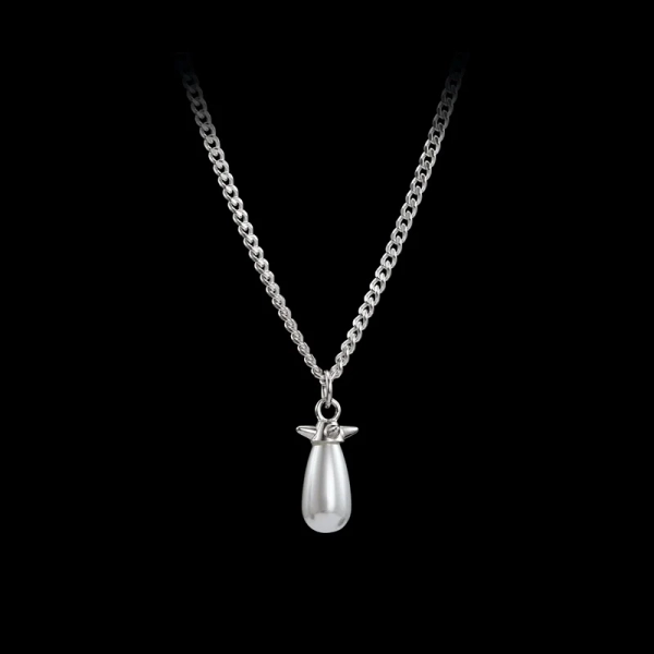 Pearl Tear Necklace - Maria Nilsdotter - 1-2 dagars leverans - Nordic Spectra