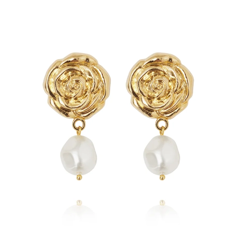 Rosita Pearl Earrings Gold Pearl - Caroline Svedbom - Snabb frakt & paketinslagning - Nordic Spectra