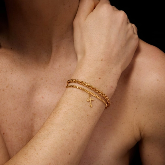 elegantes Armband aus 18-karätig vergoldetem Silber mit Verzierungen