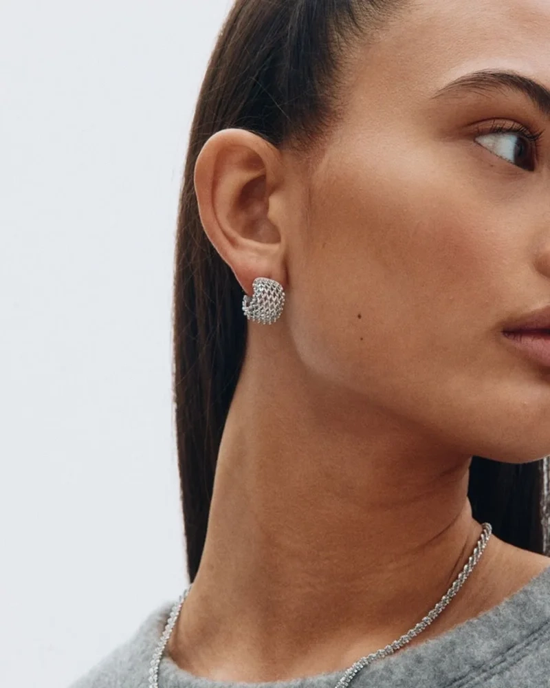 modell Viva Hoops i rostfritt stål