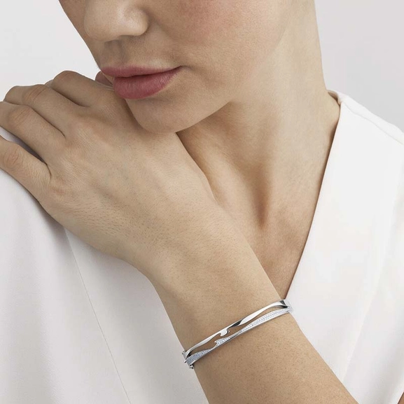 Fusion Öppen Armring 18K Vitguld med Diamanter - Georg Jensen armband - Snabb frakt & paketinslagning - Nordicspectra.se