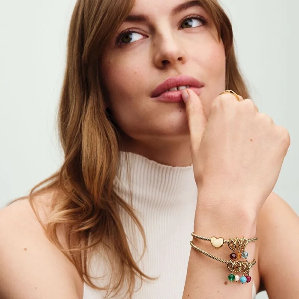 Månadssten December Guld Berlock - PANDORA - 1-2 dagar leverans - Gratis paketinslagning