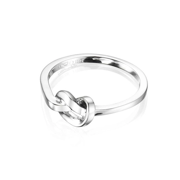 Love Knot Ring - Efva Attling ringar - Snabb frakt & paketinslagning - Nordicspectra.se