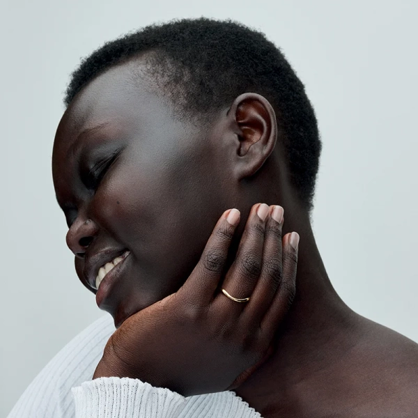 Organisch Geformter Bandring - PANDORA - Nordic Spectra