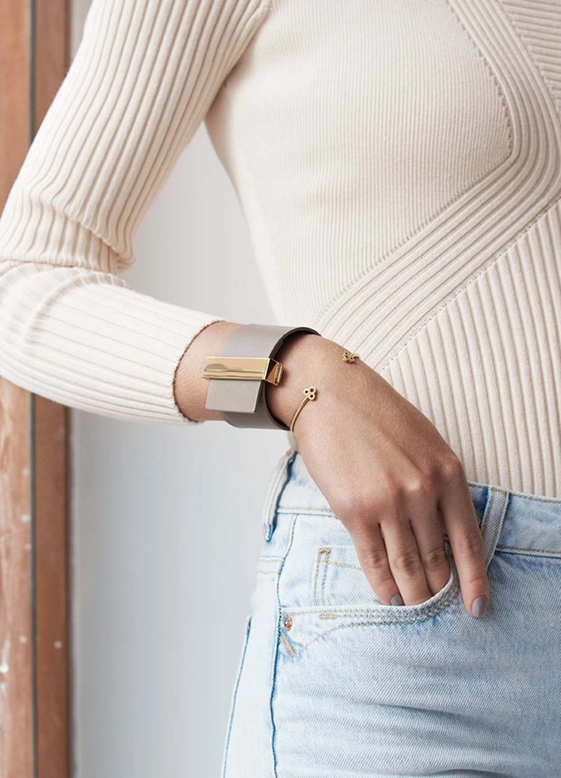 Open Key Cuff Gold Plated - Skultuna - Snabb frakt & paketinslagning - Nordicspectra.se