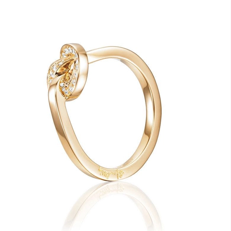Love Knot & Stars Ring Gold - Efva Attling ringar - Snabb frakt & paketinslagning - Nordicspectra.se