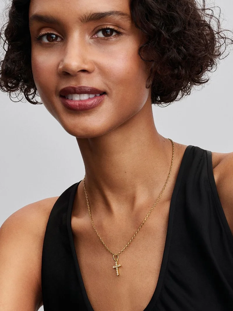 symbol för hopp och kärlek. Idealiskt för att addera elegans till din outfit.