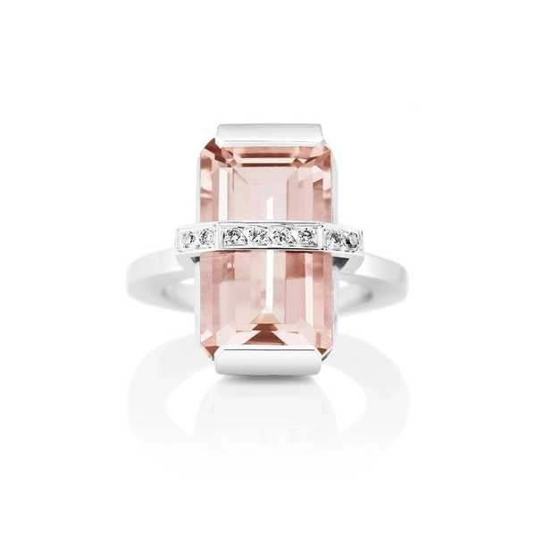 Bend Over Morganite White Gold von Efva Attling, Schneller Versand - Nordicspectra.de