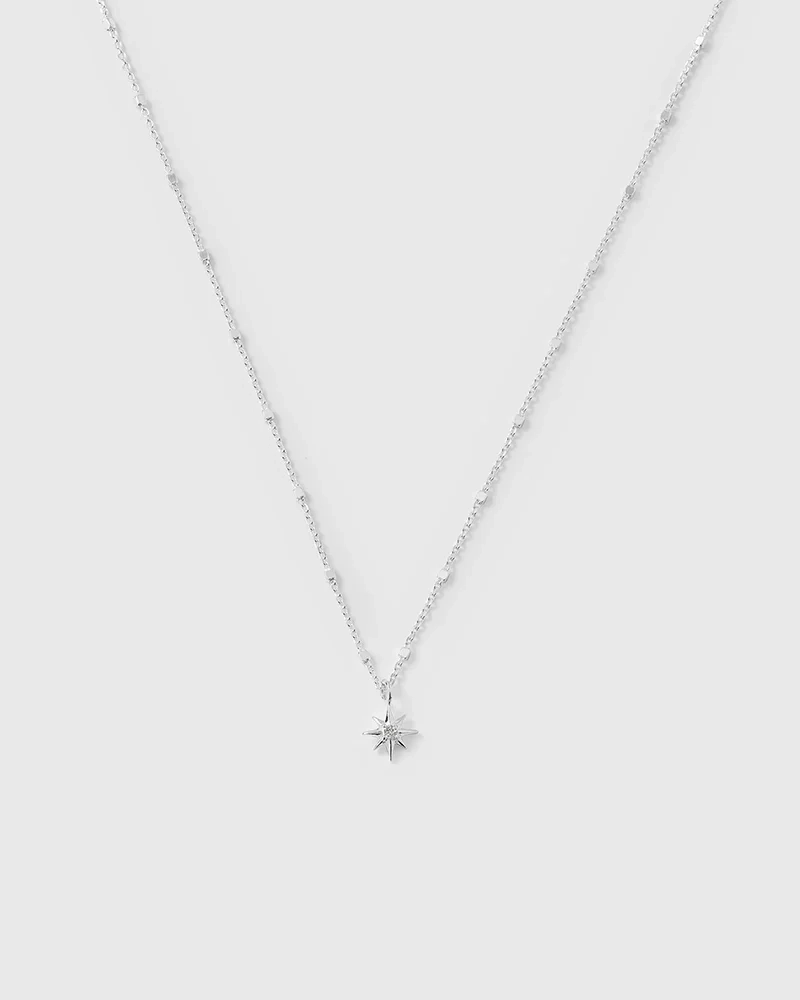 North Star Necklace Silver - Syster P - Snabb leverans & Gratis paketinslagning - Nordic Spectra