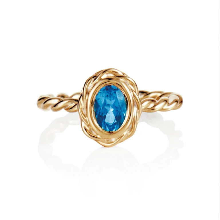 Wrapped Colour Ring - Blue Topaz Gold i 18K guld med klarblå oval topas