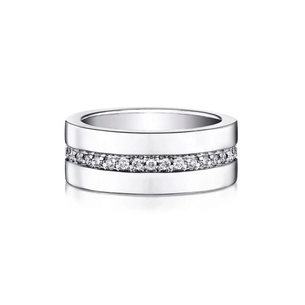 Wide & Stars Ring Platinum i platina med 40 briljantslipade diamanter