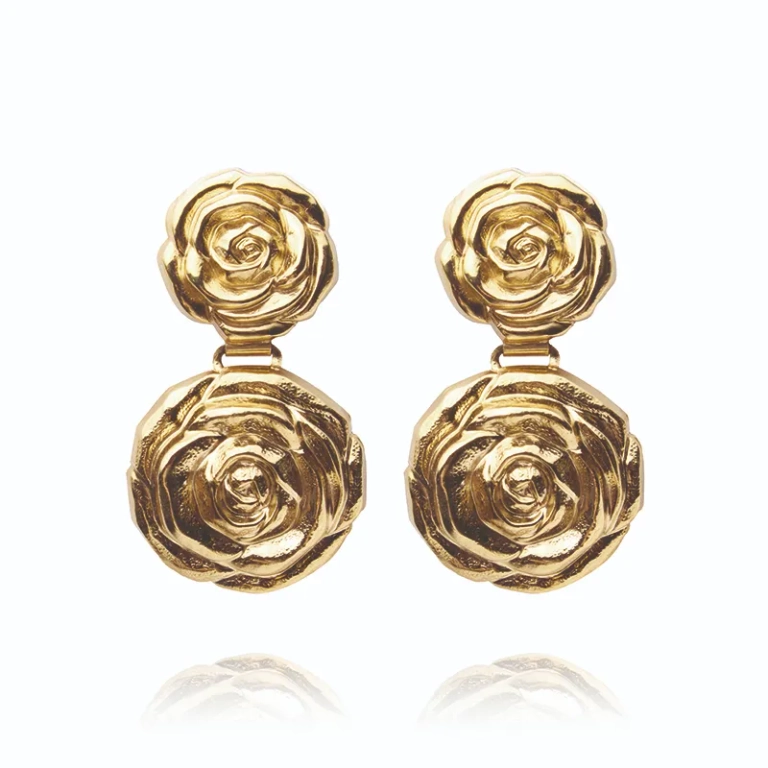 Rosita Grande Earrings Gold från Caroline Svedbom