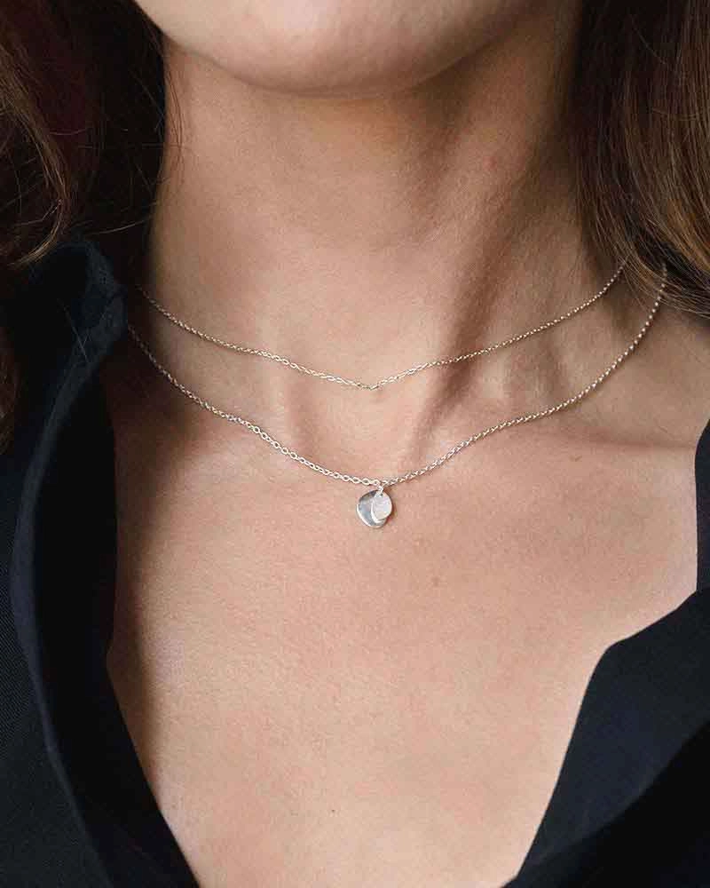 Lakeside Drop Necklace - Drakenberg Sjölin Halsband - Snabb frakt & paketinslagning - Nordicspectra.se
