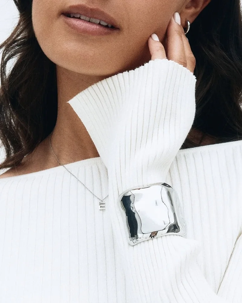 designat av Edblad. Artikelnummer 130610.