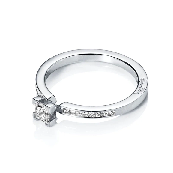 Pop Star Ring White Gold - Efva Attling - Vigsel- & Förlovningsringar