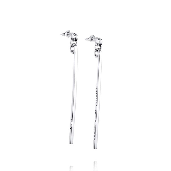 Thin Earrings - Veritas Vos Liberabit - Efva Attling örhängen - Snabb frakt & paketinslagning - Nordicspectra.se