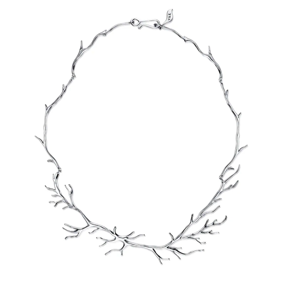 med organiskt formspråk inspirerat av trädets hjärta