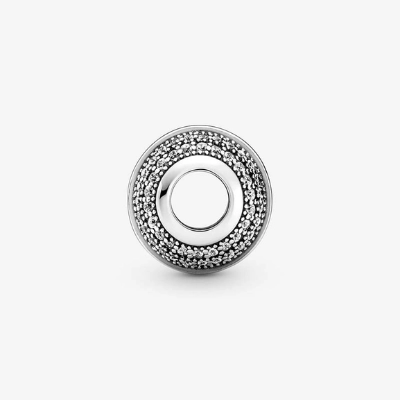 Logo-Pavé Hela - PANDORA - Suuri valikoima & ilmainen lahjapaketointi - Nordicspectra.fi