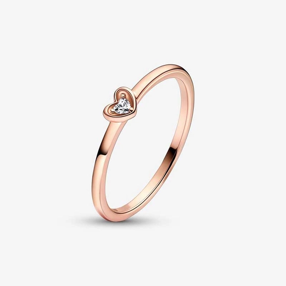 Radiant Heart Ring - PANDORA - Suuri valikoima & ilmainen lahjapaketointi - Nordicspectra.fi