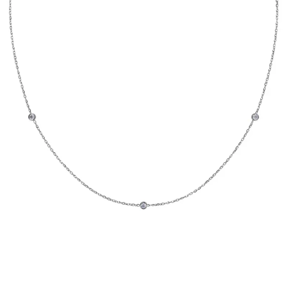 Halsband från Edblad Petite-kollektionen i stål med små gnistrande cubic zirconia-stenar