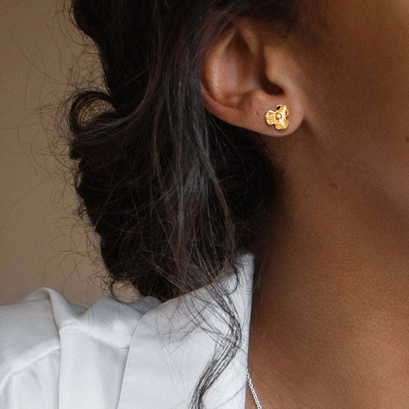 Lotus Studs Gold Drakenberg Sjölin, Schneller Versand - Nordicspectra.de