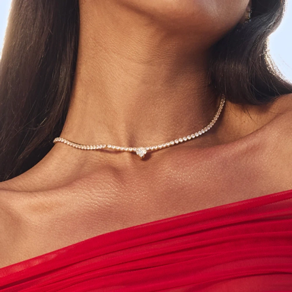 elegant design och diskret gnistrande detalj.