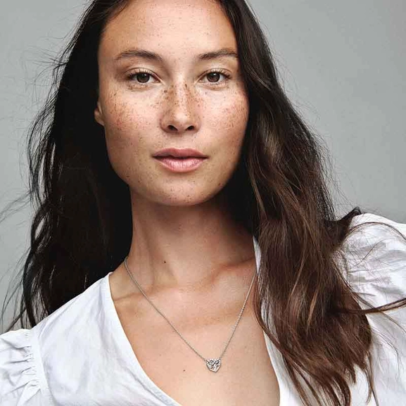 Heart Family Tree Collier Halsband - PANDORA - Snabb frakt & paketinslagning - Nordicspectra.se