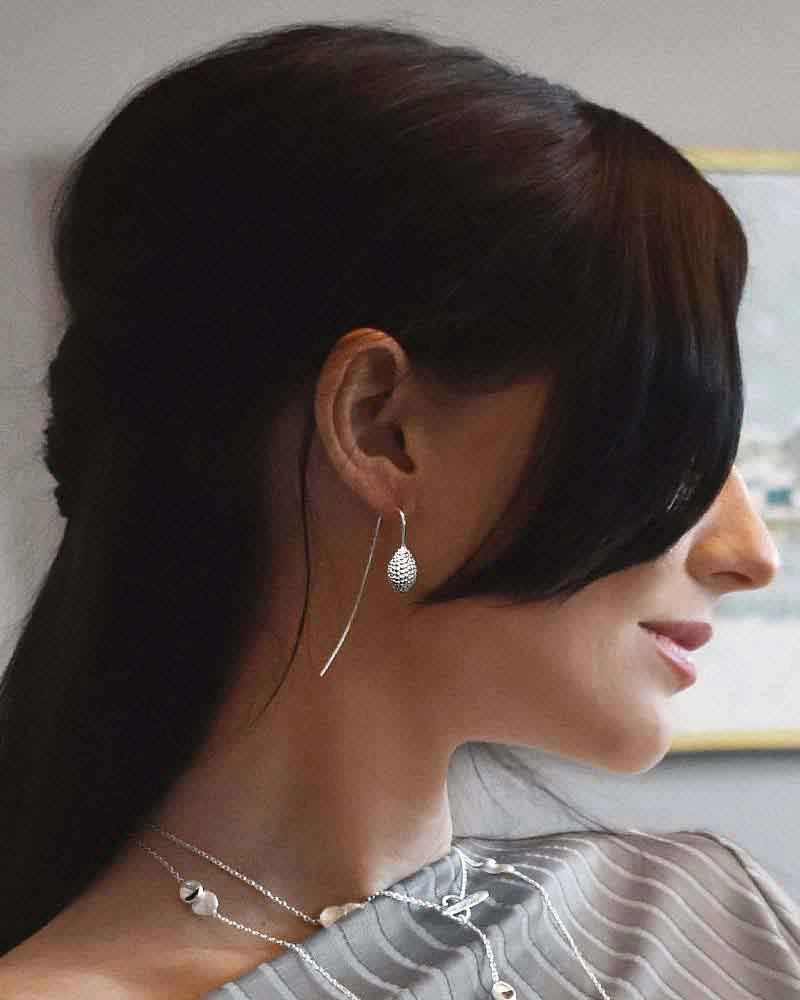 Stardust Earrings - Drakenberg Sjölin Örhängen - Snabb frakt & paketinslagning - Nordicspectra.se
